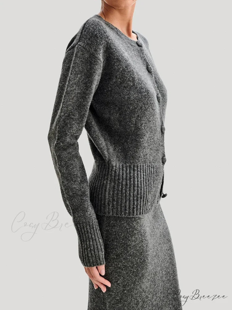 Ribbed Full Sleeve Button Cardigan Black / S cardigans-241228