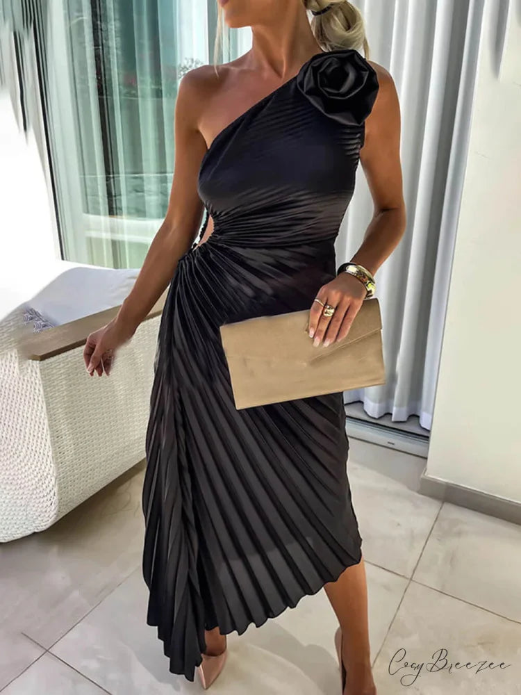 Romantic Night Guilloche Stretch Hollow Trendy One Shoulder Pleated Maxi Dress Black / S