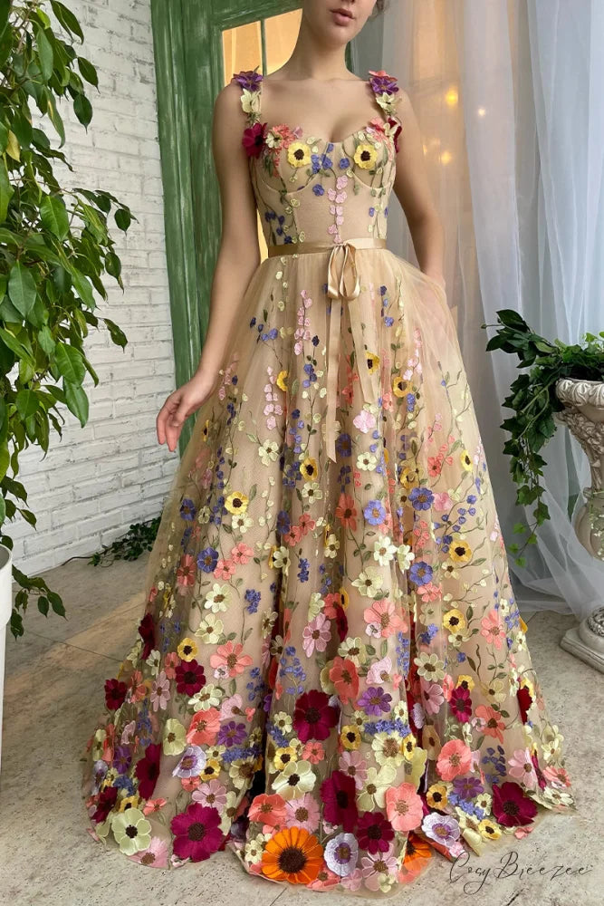 Royal Bloom Graceful Embroidered Maxi Dress Champagne / 2