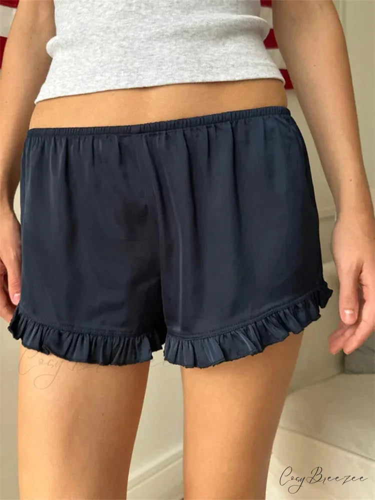 Ruffled Low Waist Shorts black / S short-250223