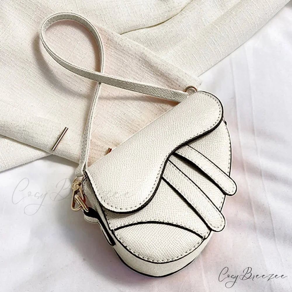 Saddle Messenger Leather Crossbody Handbag White handbag-250126
