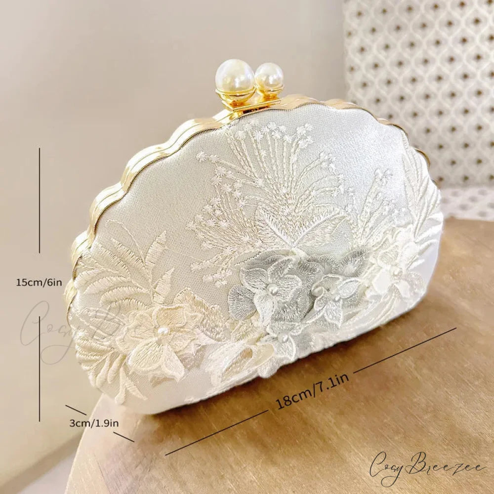 Shell Lace Embroidered Clutch White wristlet-250126