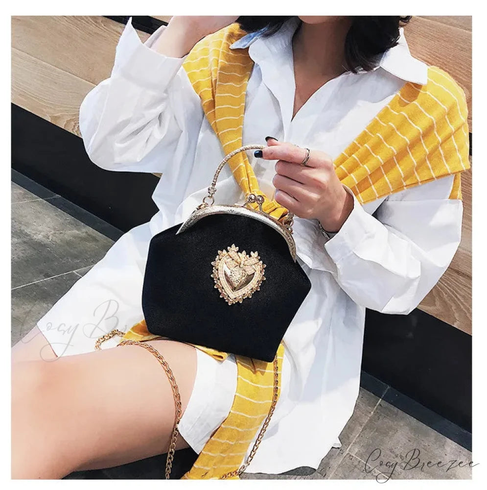 Shiny Heart Shape Evening Clutch Chain Shoulder Bag clutchbag-250126