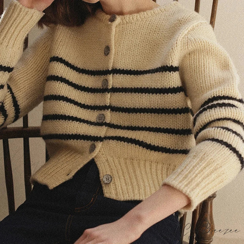 Single-breasted Striped Knit Cardigan cardigans-241228