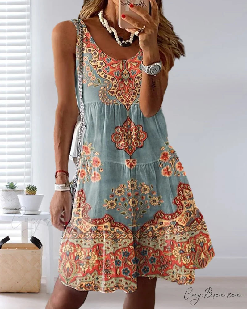 Sleeveless dress with floral print