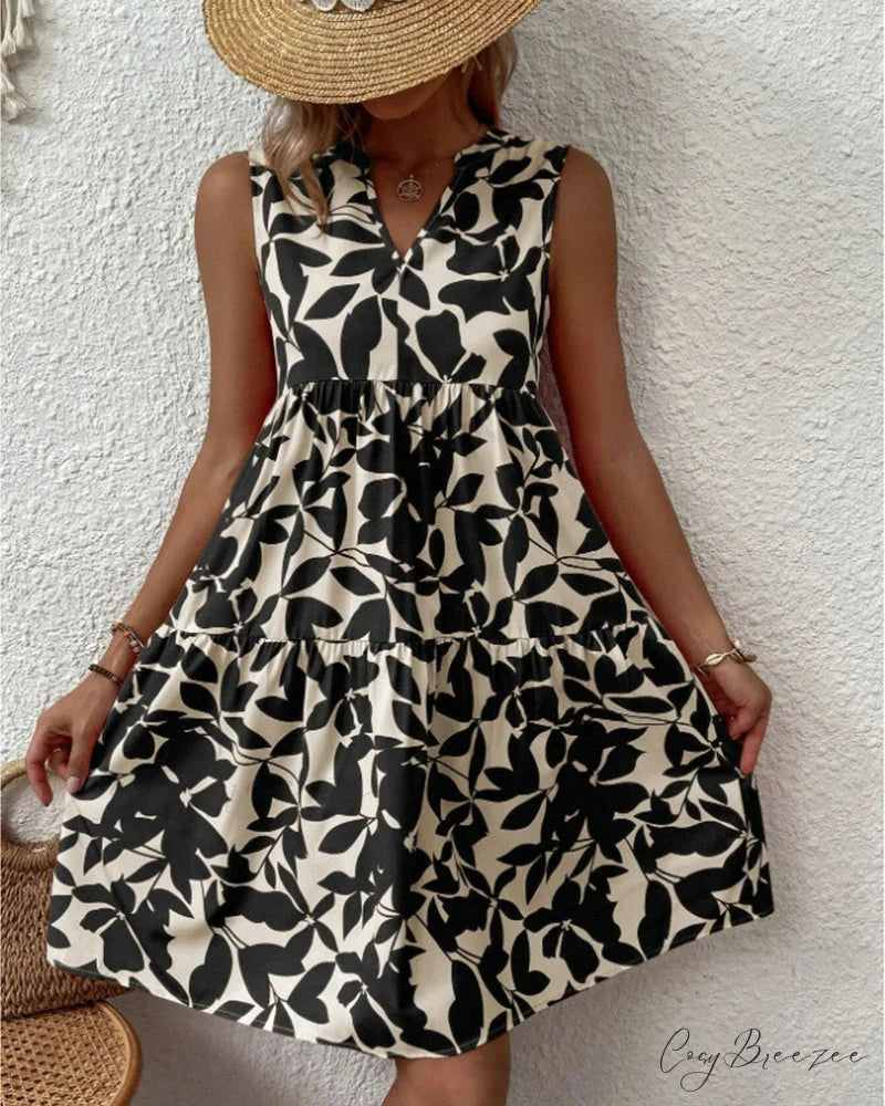 Sleeveless Dress with Leaves Print Black / S