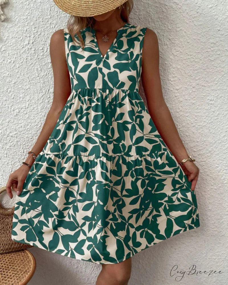 Sleeveless Dress with Leaves Print Green / S