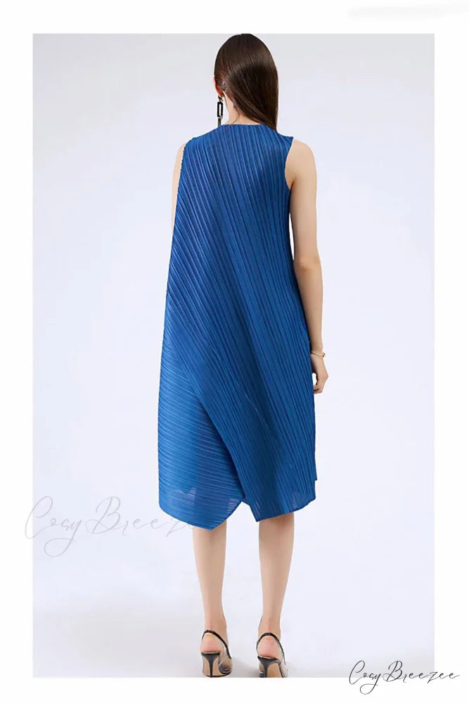 Sleeveless Pleated Midi Dress with Irregular Hem