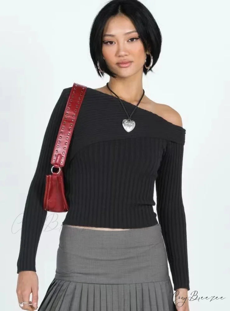 Slim Arm Fit Sloped Long Solid Shoulder Lapel Knitted Color Sweater Black / S