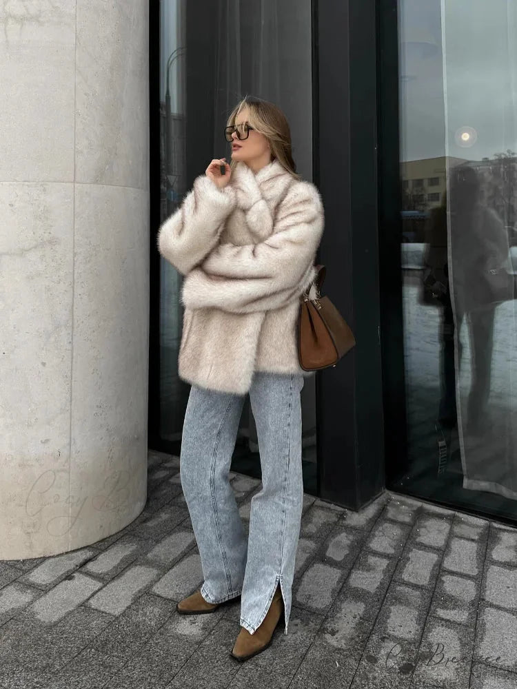Soft Faux Fur Lapel Short Coat overcoats-241228