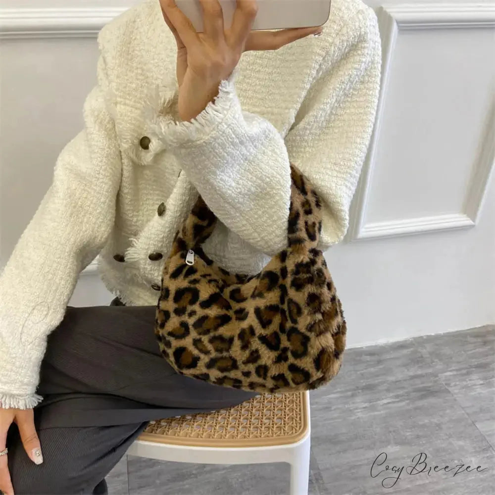 Soft Plush Leopard Shoulder Tote Handbag handbag-250126
