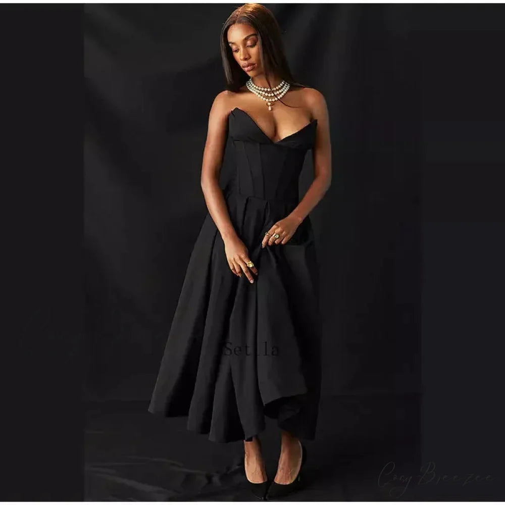 Solid Off-shoulder Chic Backless Strapless High-waisted Elegant Maxi Dress
