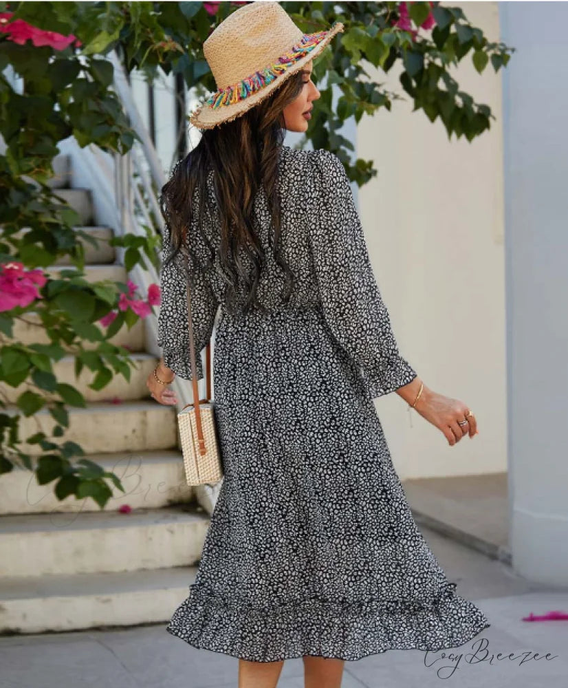 Spring V Neck Print Dress with Butterfly Sleeves and High Waist Ruffles in Chiffon Midi Length M / GREEN