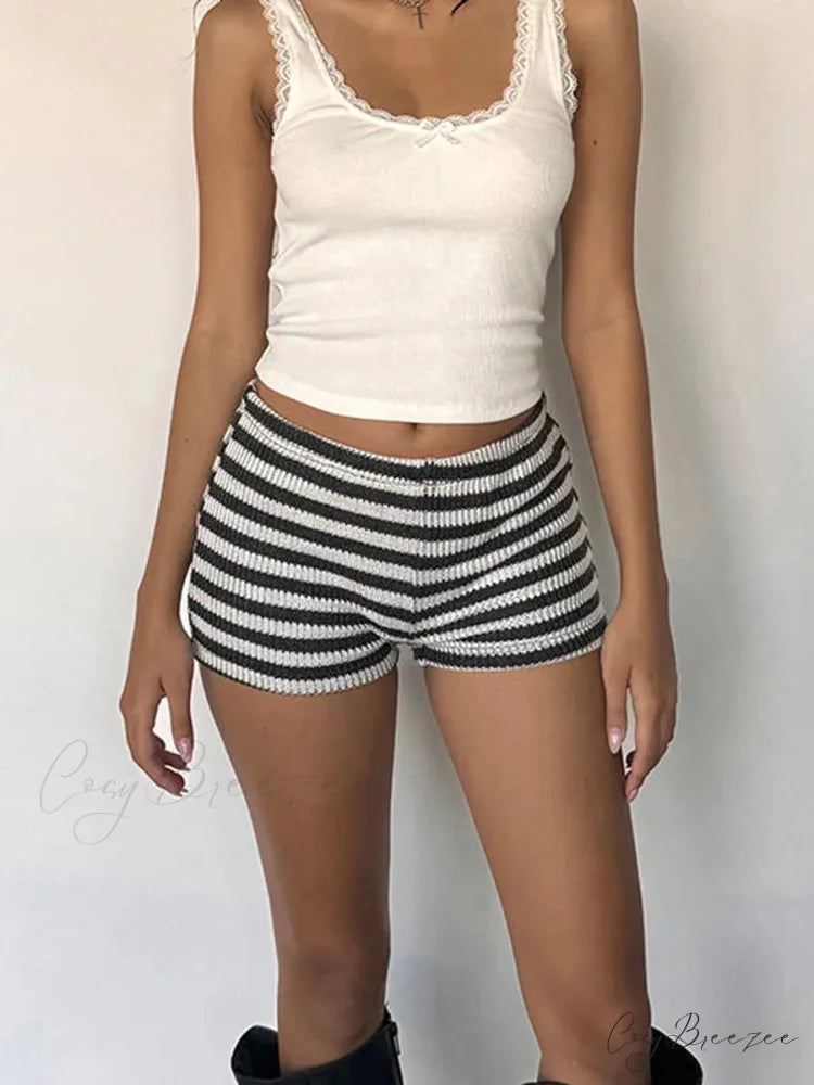Stripe Ribbed Knit Low-Rise Shorts short-250223
