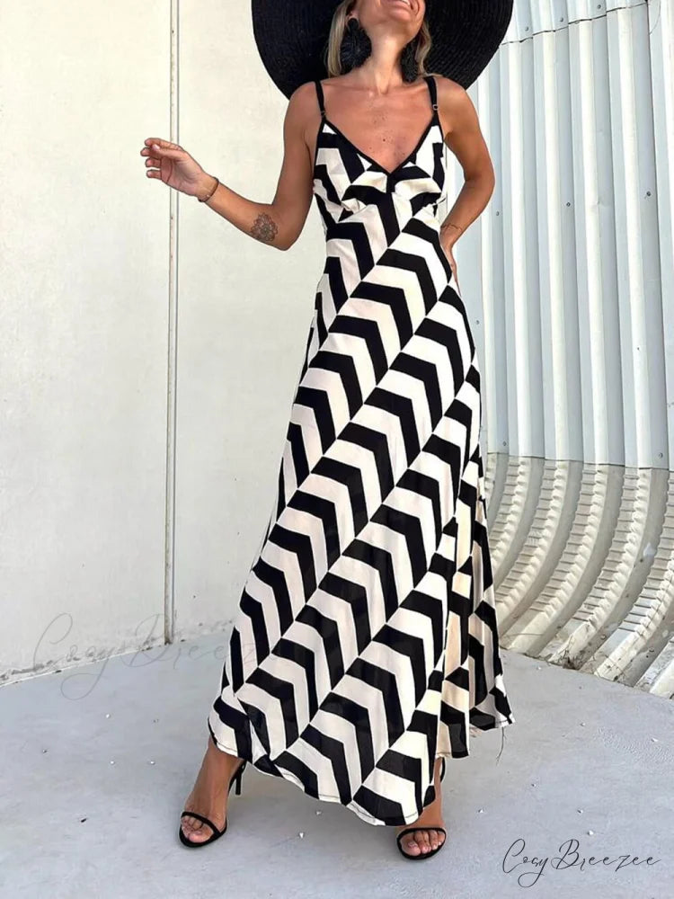 Unique Ethnic Print Charming Suspender Cut Maxi Dress Black / S