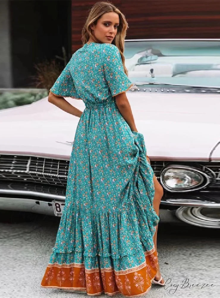 V-Neck Flowered Brief Full-Length with Gown Sleeves S / Green