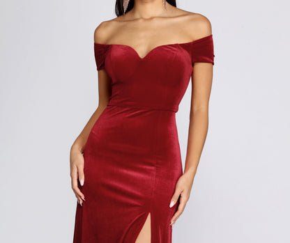 Shania Formal Stylish Velvet Sweetheart Dress