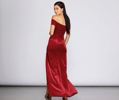 Shania Formal Stylish Velvet Sweetheart Dress