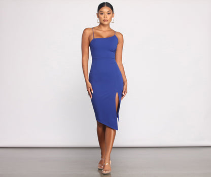 She's Got That Chic Graceful Style Crepe Midi Dress