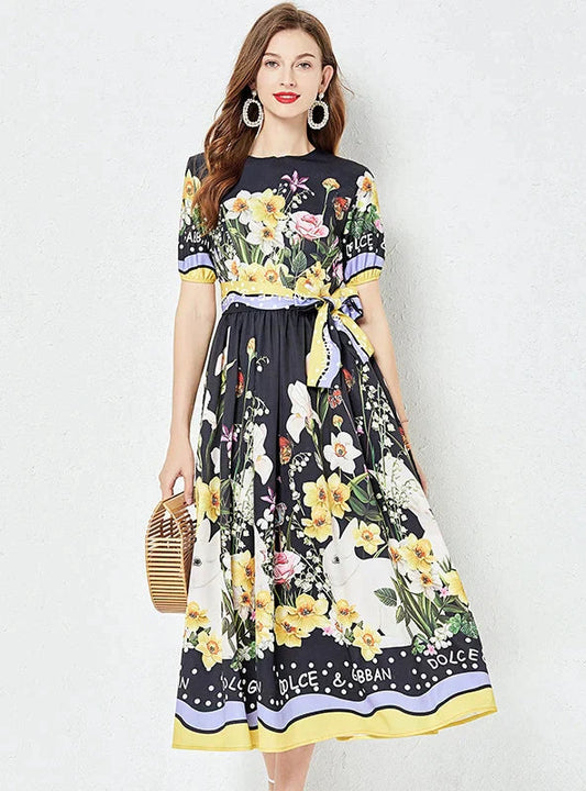 Vintage Short-Sleeve Printed Dress with Round Neck