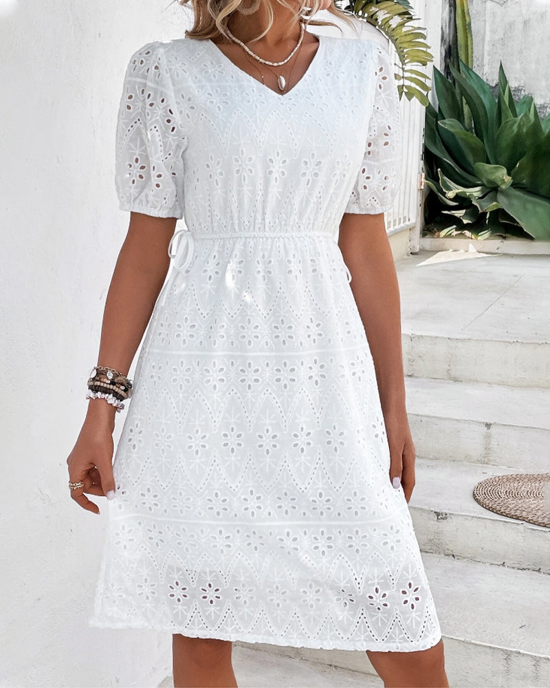 Short Sleeve Dress with Embroidery