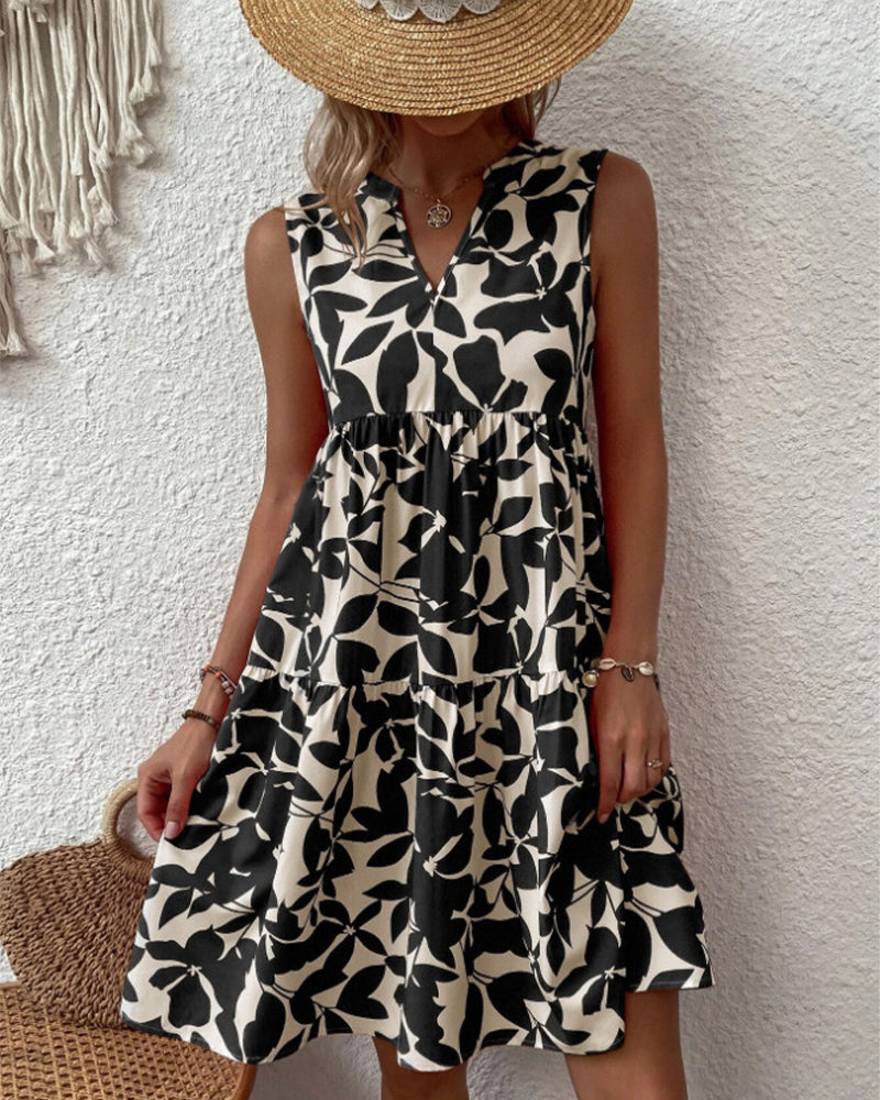 Sleeveless Dress with Leaves Print