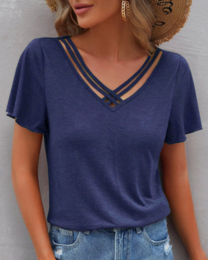 T-shirt in Solid Cut Out Color