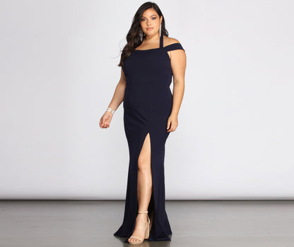 Plus Adelina Formal Halter Crepe Dress - Lady Occasions