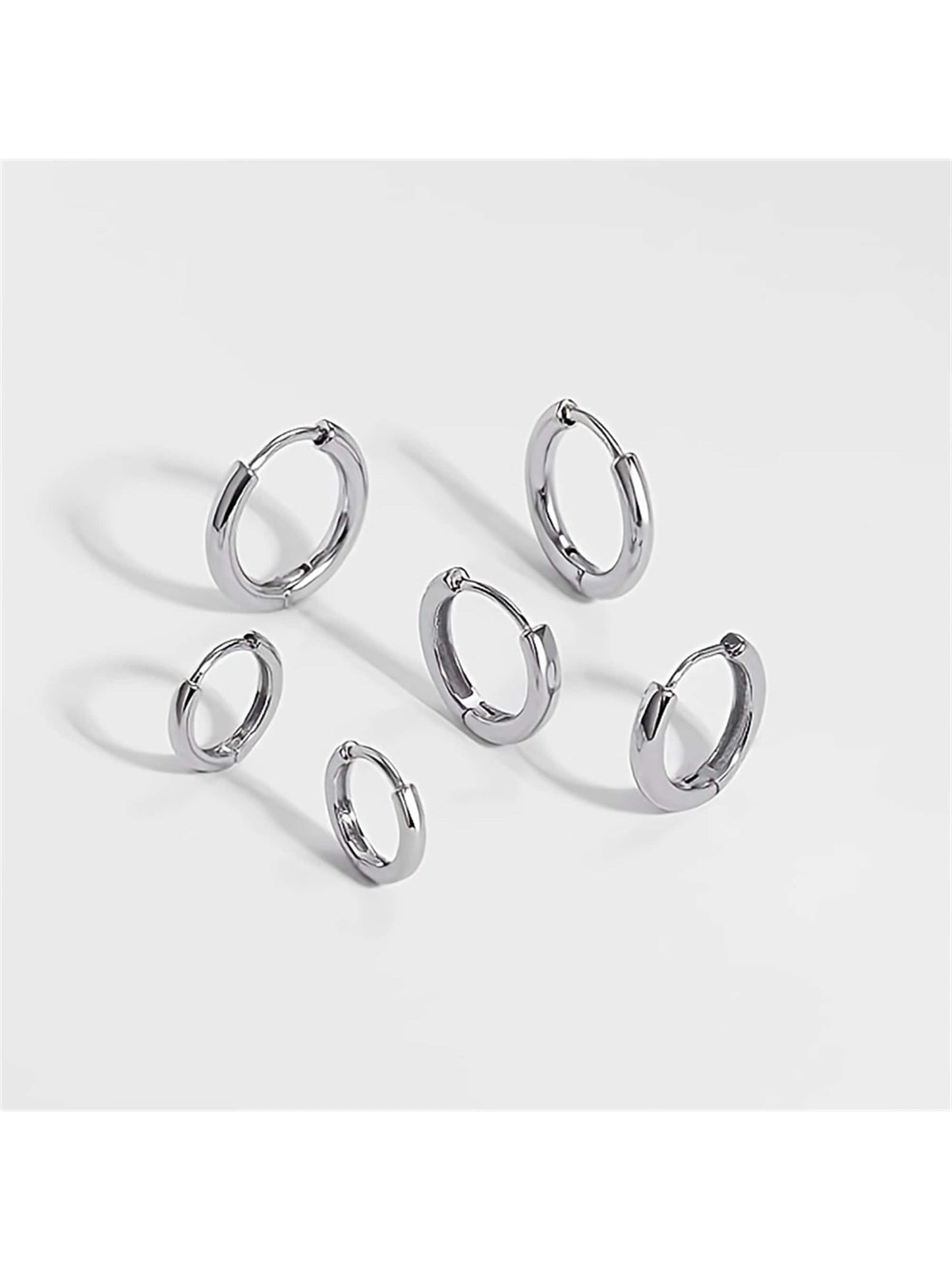 3 Pairs Huggie Hoop Earrings