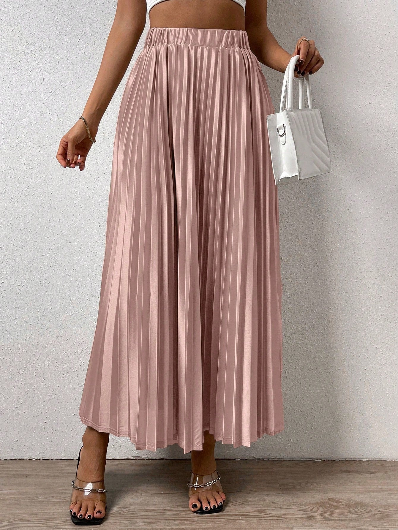 Solid Elastic Waist Pleated Skirt