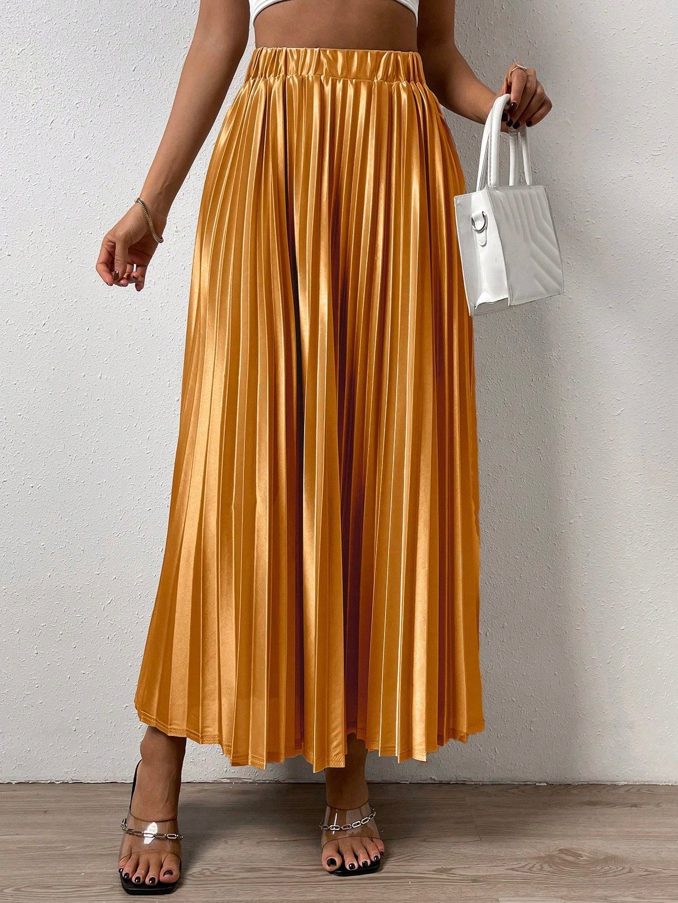 Solid Elastic Waist Pleated Skirt