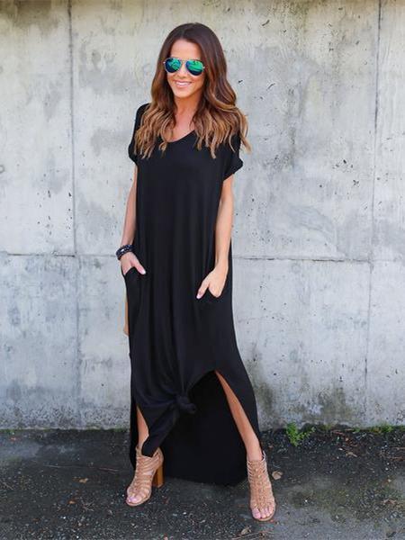 V-Neck Maxi Dress with Pockets in Solid Color