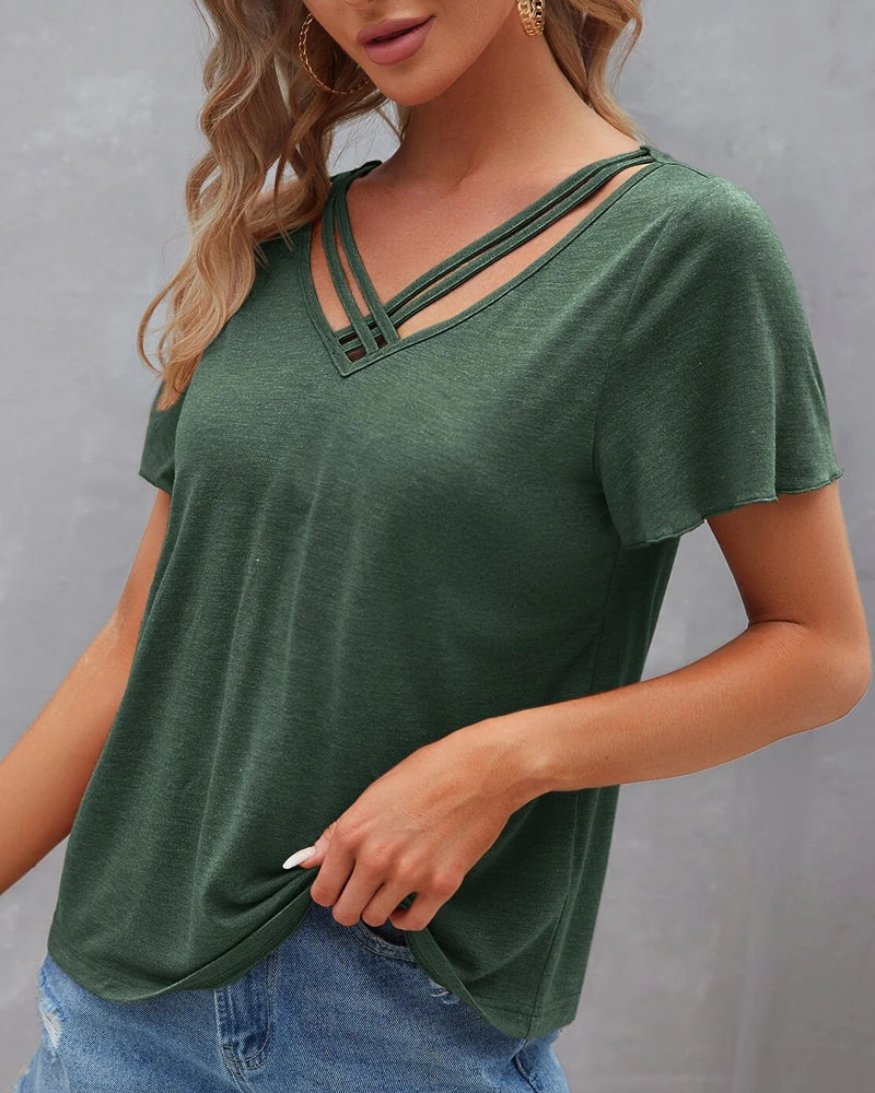 T-shirt in Solid Cut Out Color