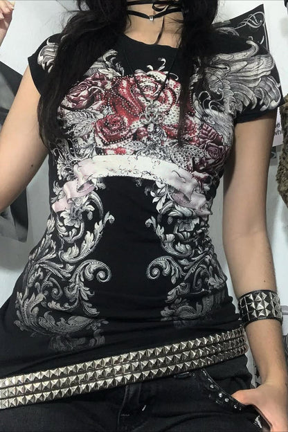 Gothic Print Fitted Crew Neck T-Shirt