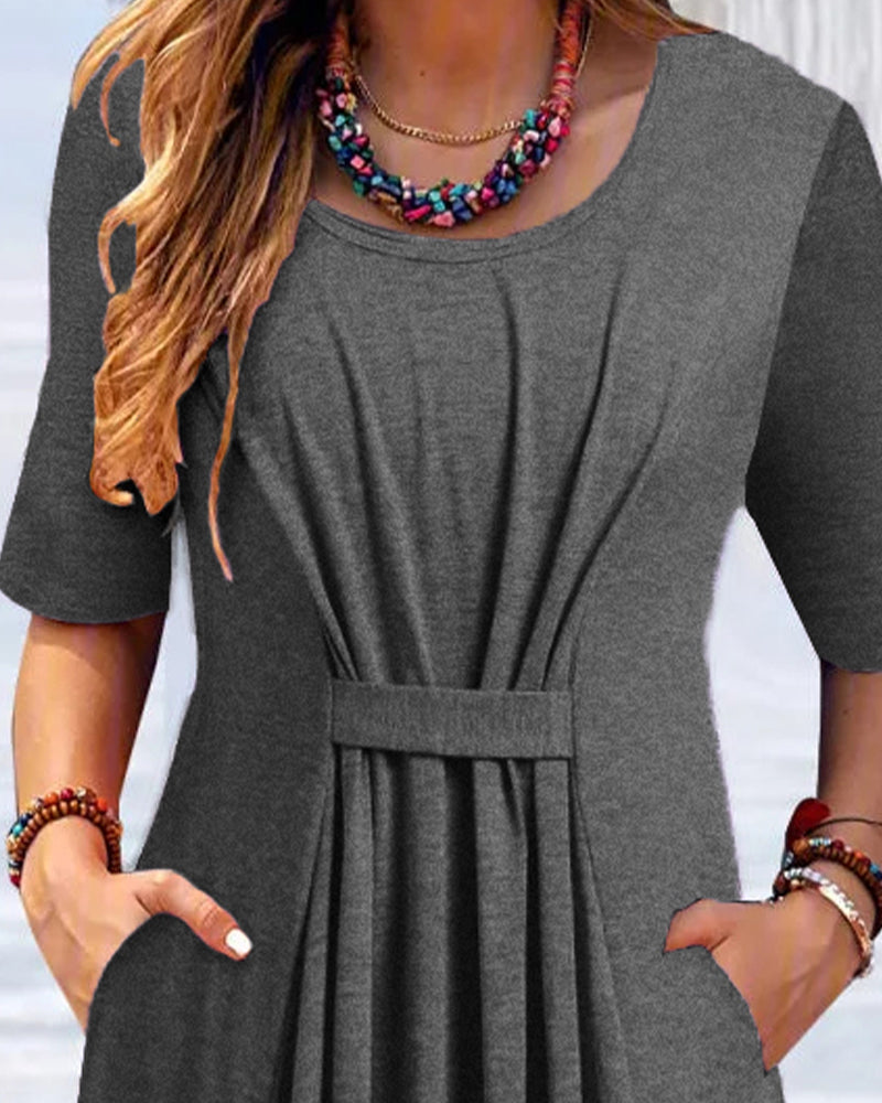 Round neck dress with half sleeves