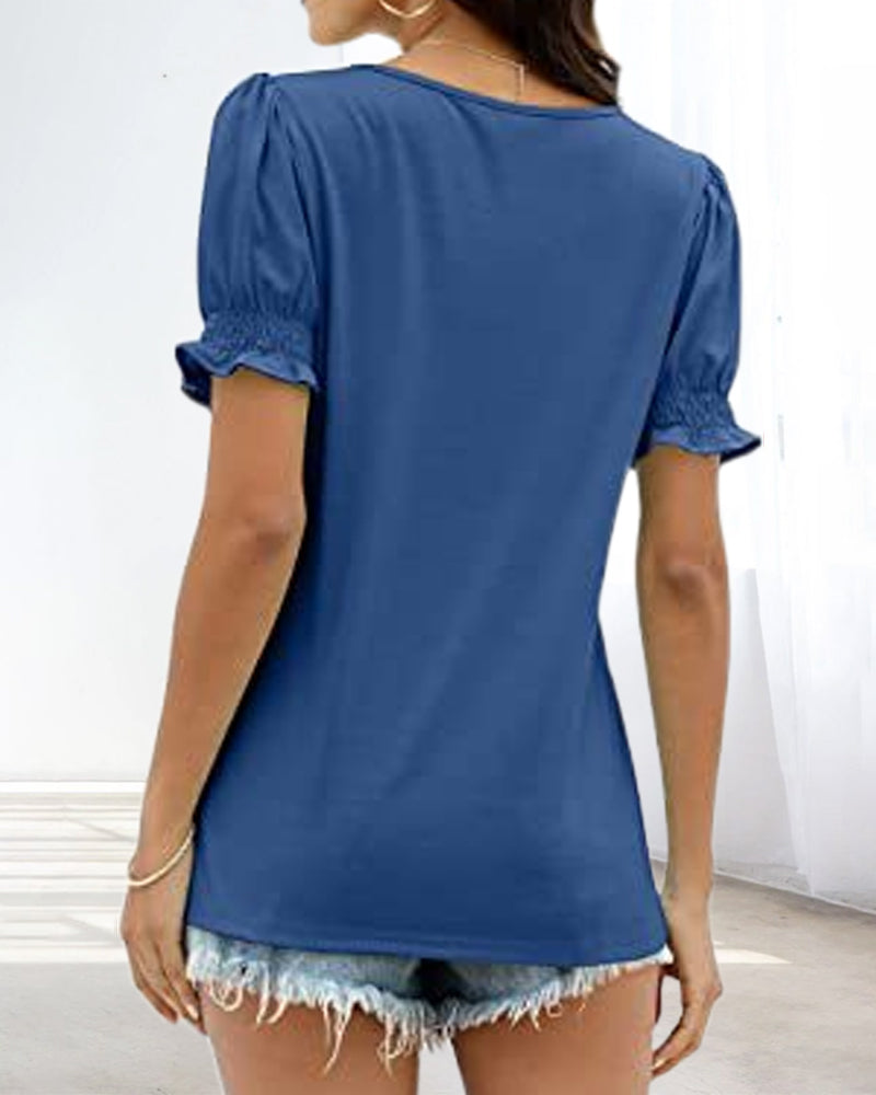 Solid Boxy Neck T-shirt in Color