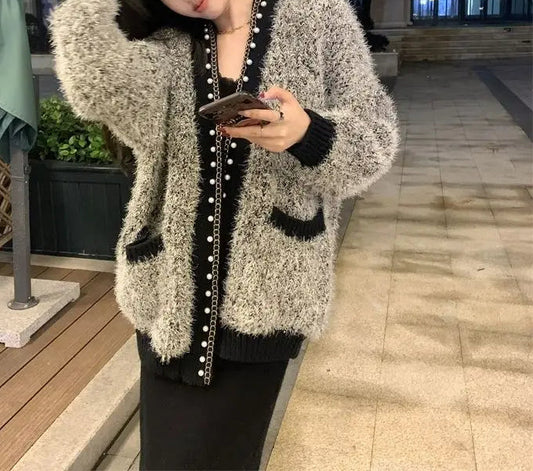 V-neck Fleece Thick Knitting Cardigan