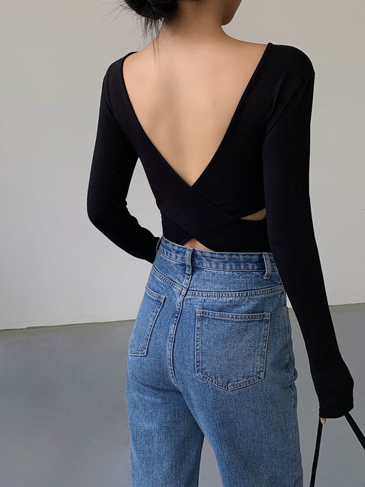 Cosybreezee - Trendy Long Sleeve Shirt with V-Shape Open Back