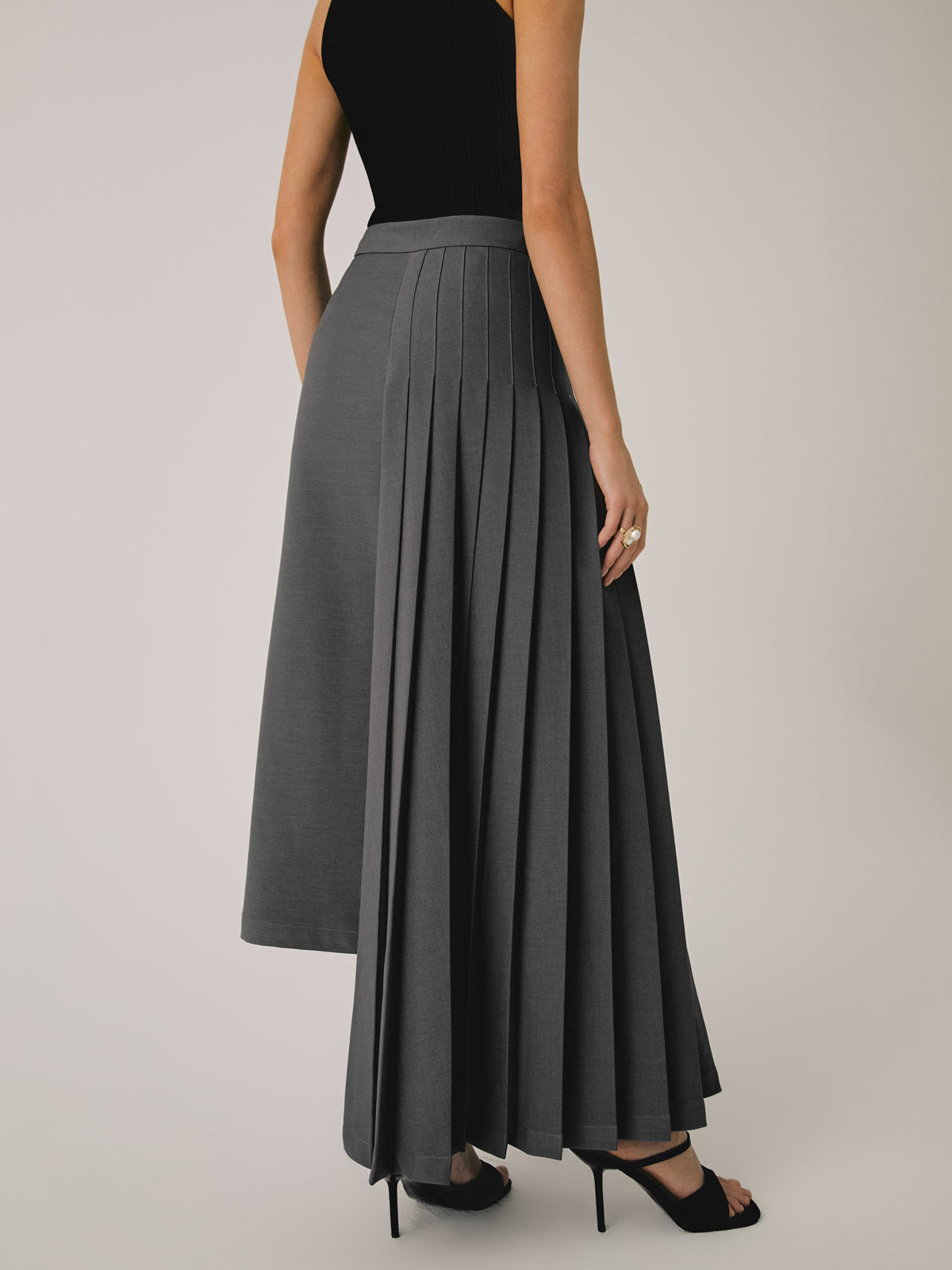 Asymmetric Pleated Graceful Maxi Skirt