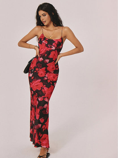 Cosybreezee - Floral Backless Low-Cut Long Dress