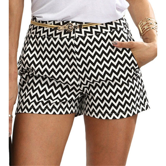 Cosybreezee - Women's Black And White Plaid Shorts