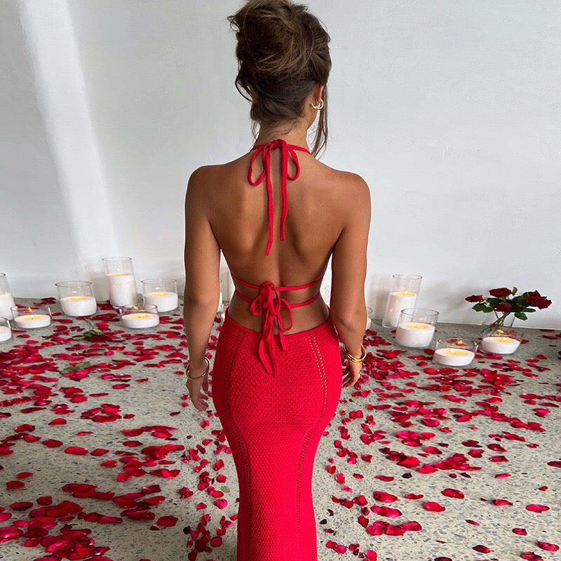 Cosybreezee - Backless Wrap Charming Chest Midi Dress