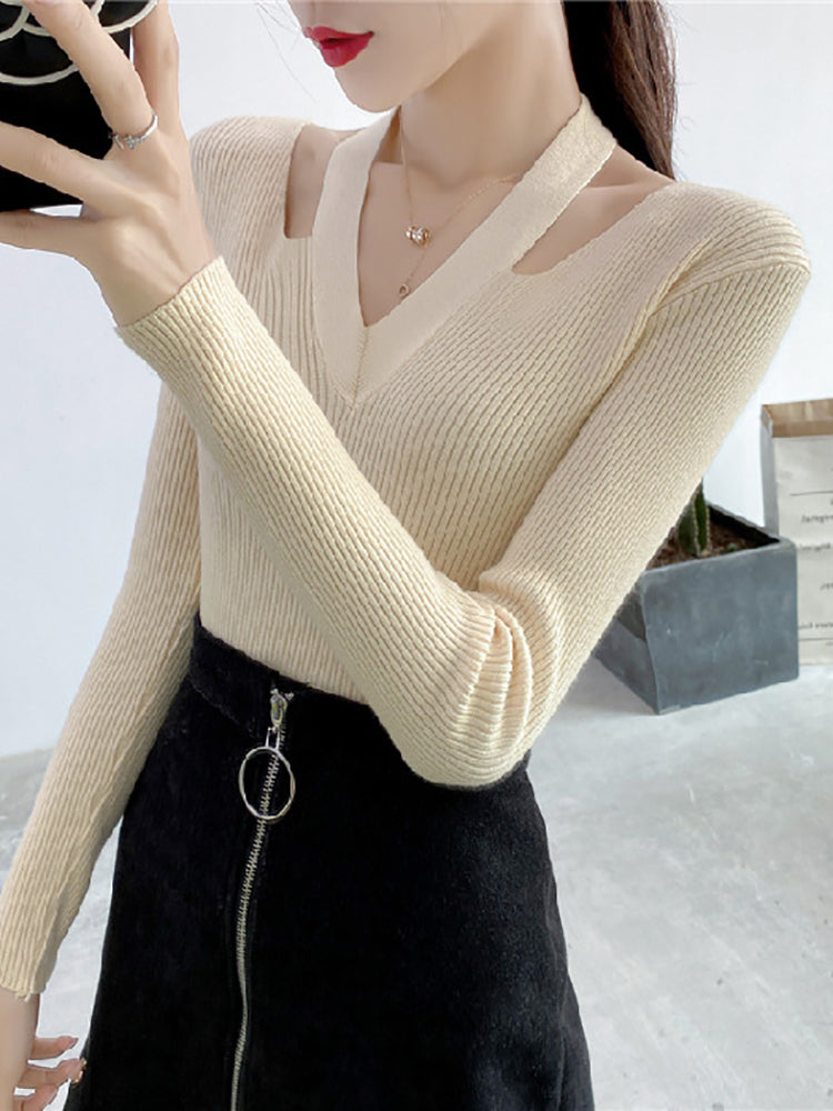 Cosybreezee - Alexa V-Neck Halter Woman Sweater