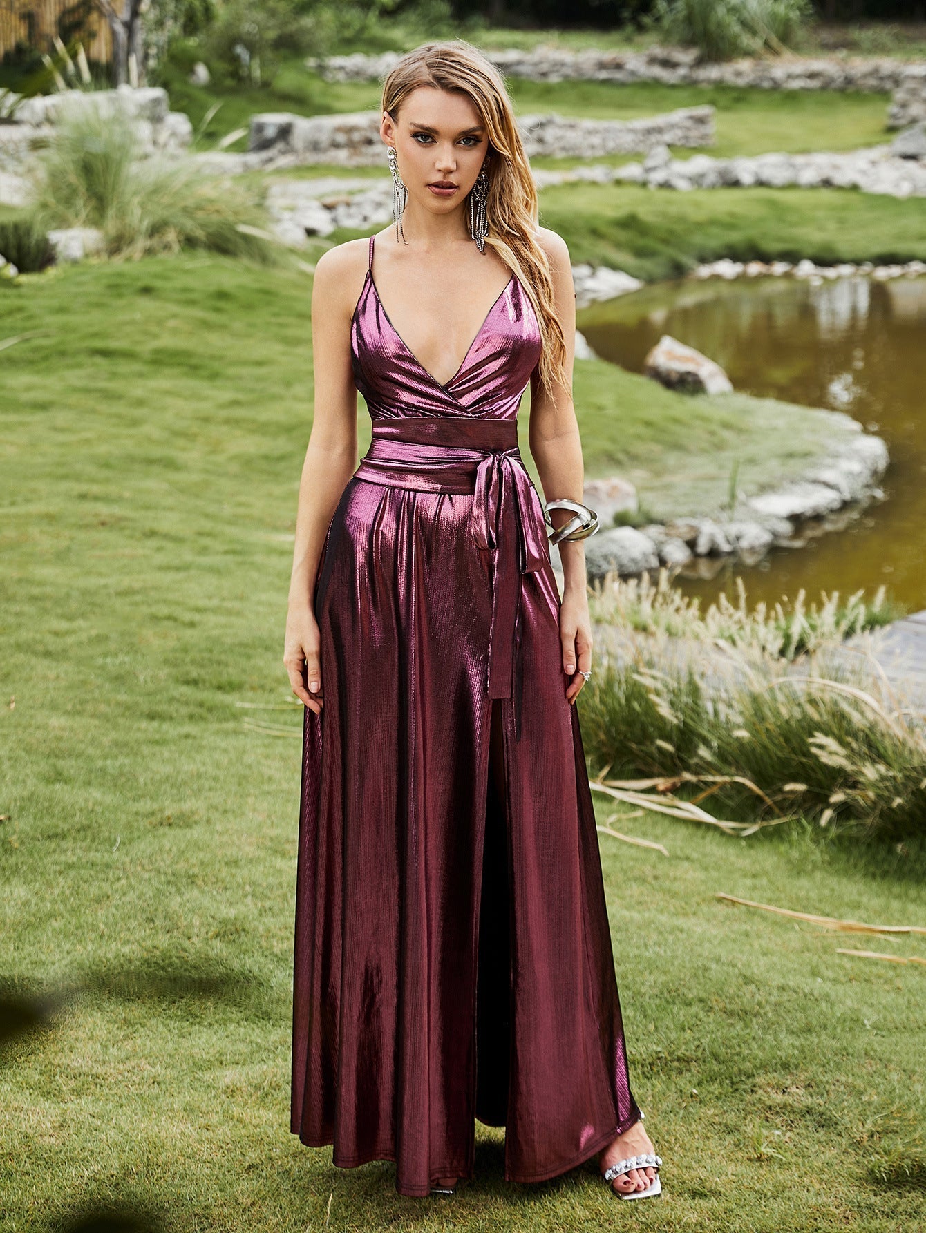 Vanda Formal Stylish Iridescent Metallic Dress