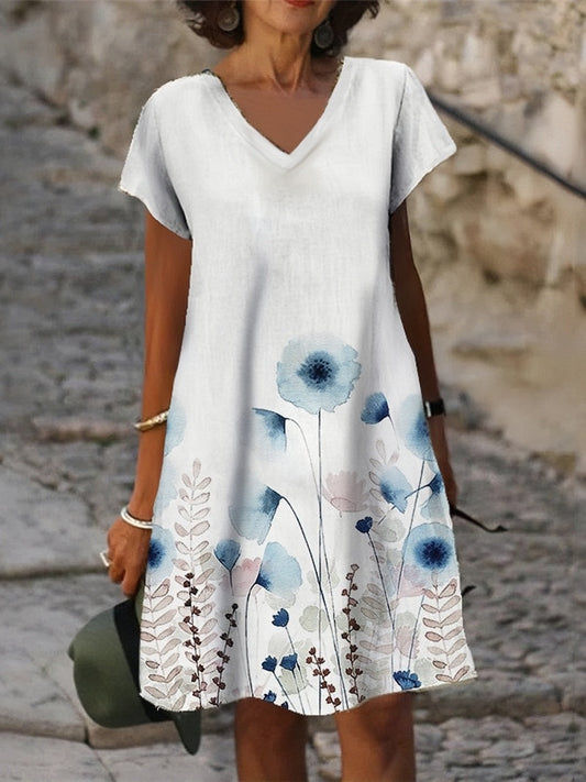 White V Neck Short Sleeve Shift Dress with Print