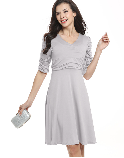 Sexy V-neck Pleated Short-sleeved Solid Color Dress