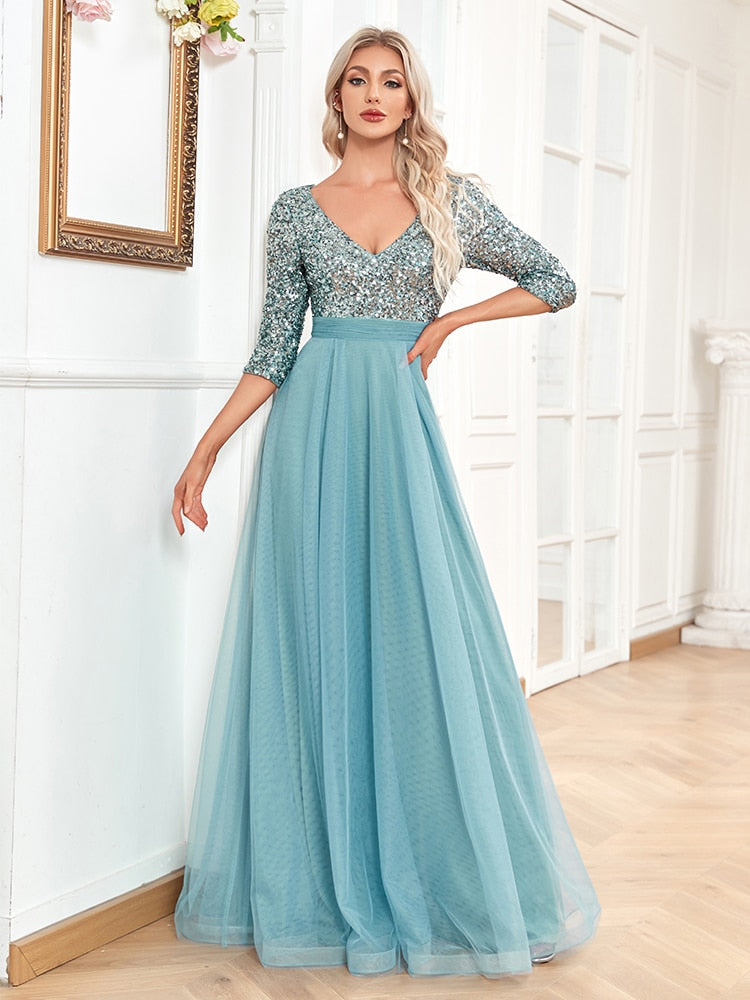 Sexy V-neck Graceful Chiffon Evening Dress