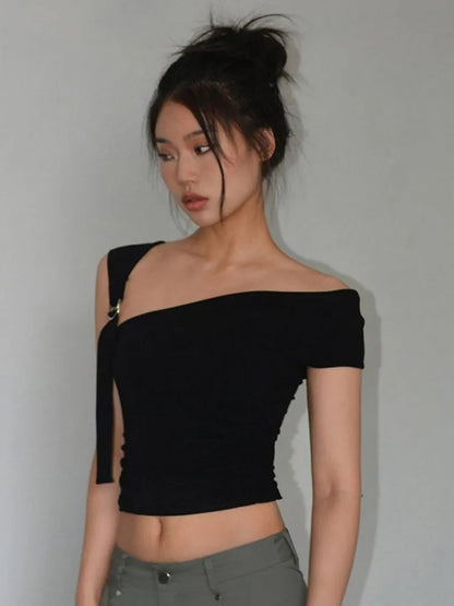 Asymmetric Strap Buckle Charming Sleeve Crop Top