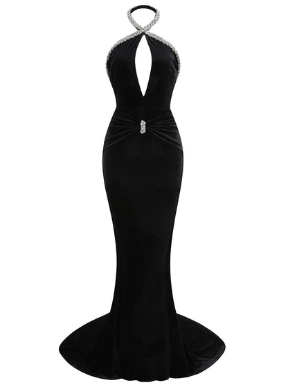 Sexy Halter Neck Diamonds Chain Hollow Out Black Velvet Sleeveless Christmas Party Dress