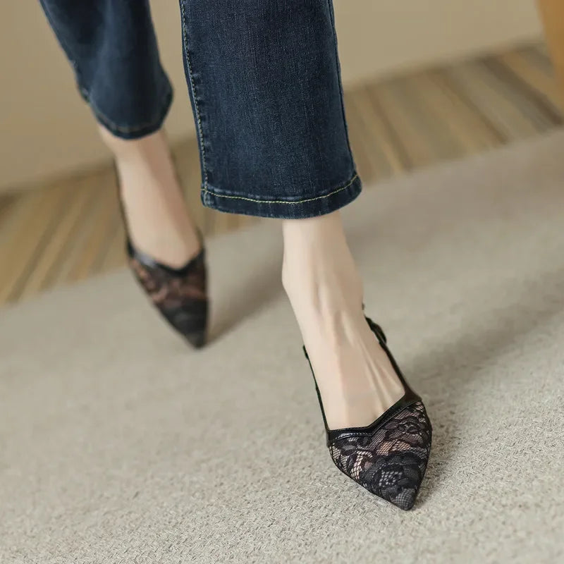 Sexy Lace Pointed Stiletto Back Empty Toe Summer Fashion Low Heel Pump